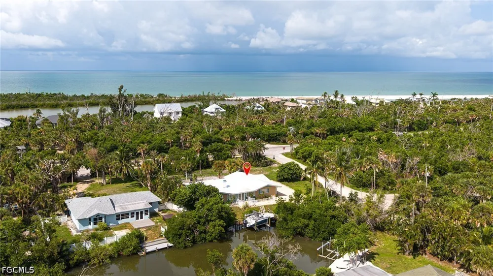 Pine Tree Drive Sanibel, FL 33957