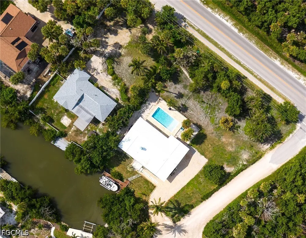 Pine Tree Drive Sanibel, FL 33957
