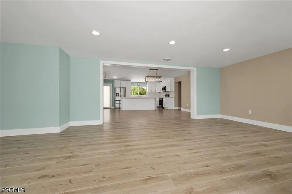 Pine Tree Drive Sanibel, FL 33957