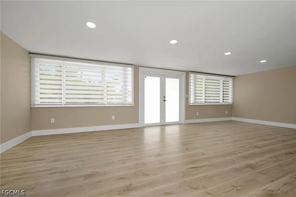 Pine Tree Drive Sanibel, FL 33957