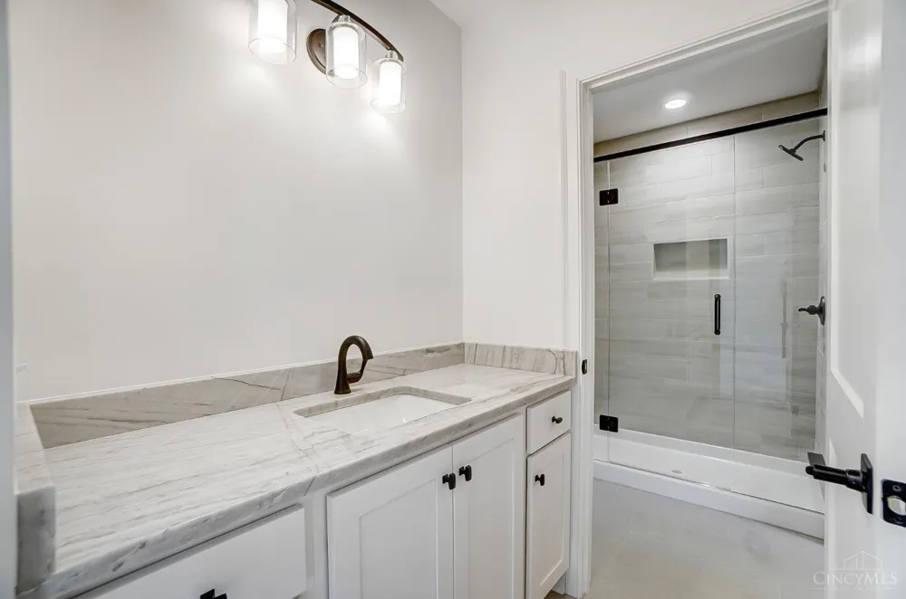 6994 Westin Ridge Drive Green, OH 45002