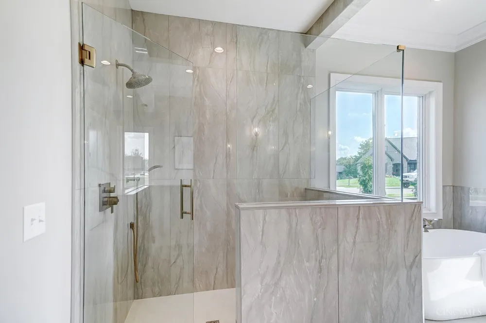 6994 Westin Ridge Drive Green, OH 45002