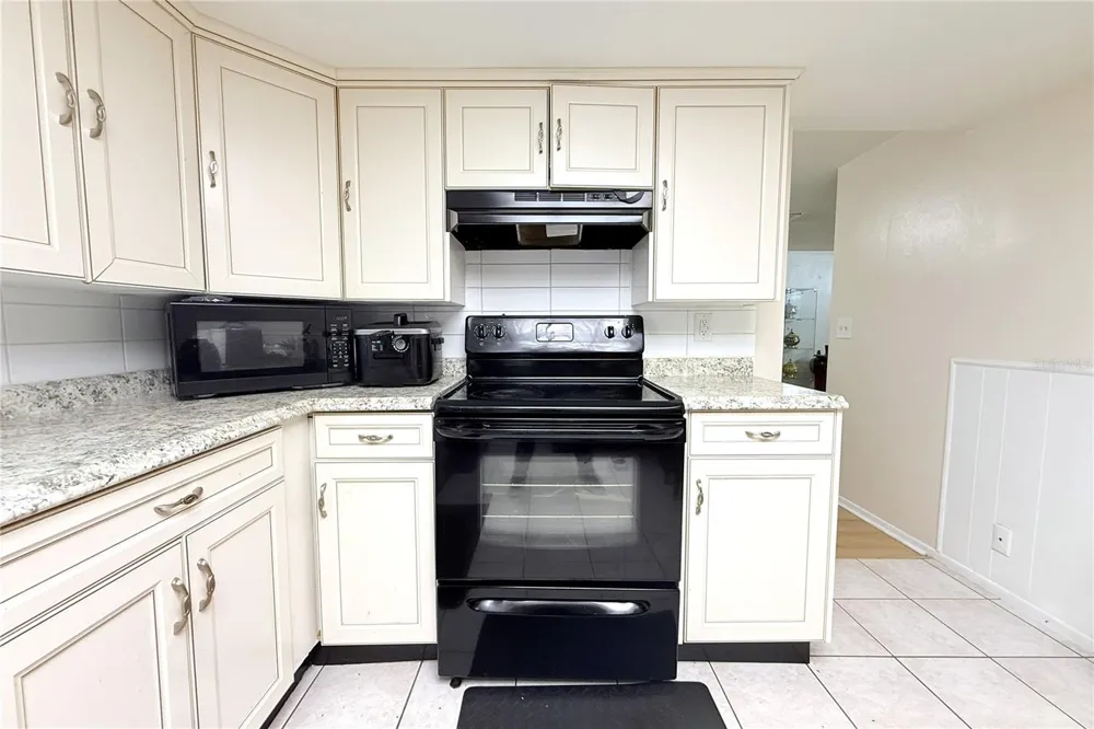 7904 JUDITH CRESCENT Port Richey, FL 34668