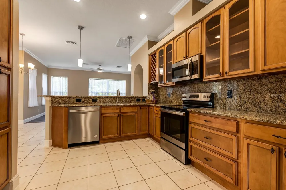27303 GINGERBREAD PLACE Leesburg, FL 34748