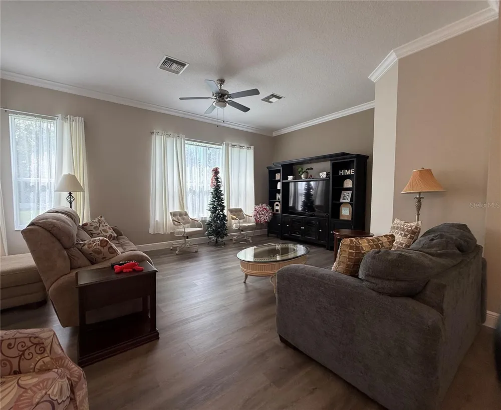 27303 GINGERBREAD PLACE Leesburg, FL 34748