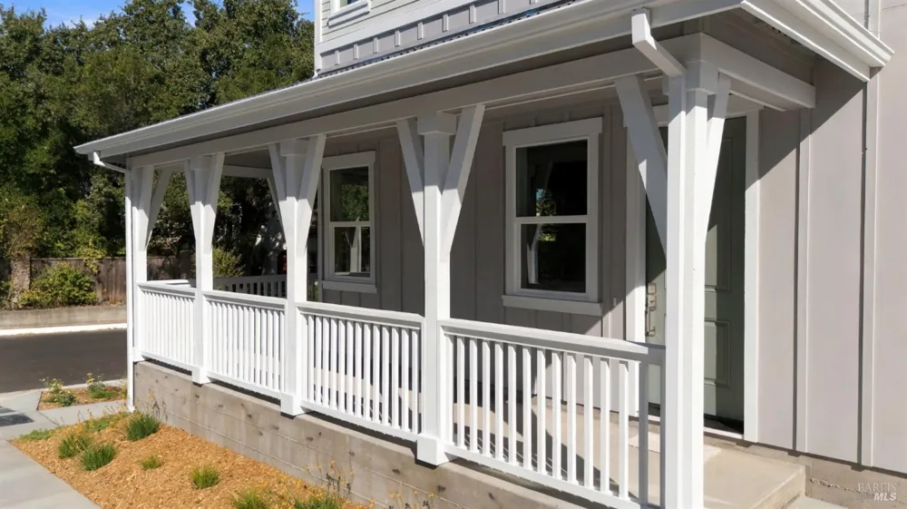 2450 Linwood Avenue Santa Rosa, CA 95404