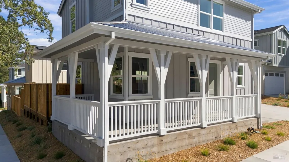 2450 Linwood Avenue Santa Rosa, CA 95404