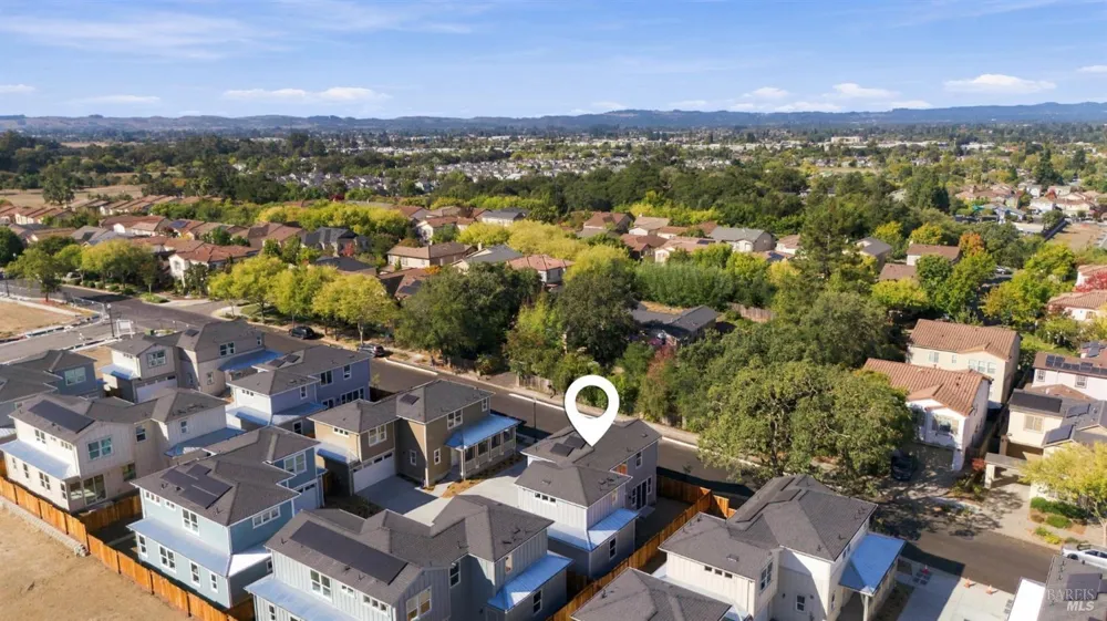 2450 Linwood Avenue Santa Rosa, CA 95404