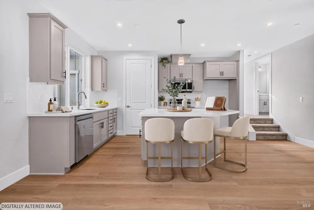 2450 Linwood Avenue Santa Rosa, CA 95404