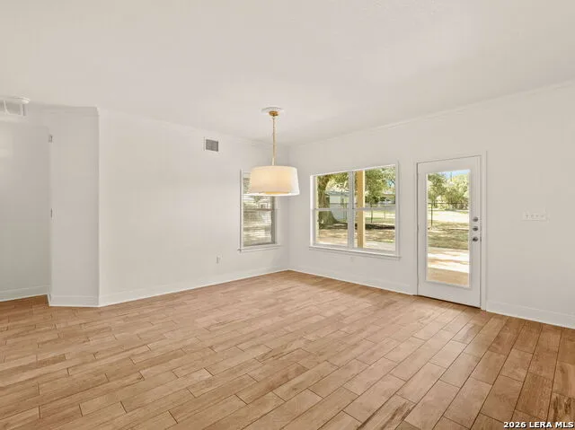 8727 Paseo Oaks San Antonio, TX 78255