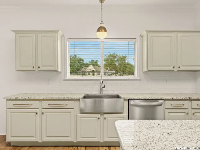 8727 Paseo Oaks San Antonio, TX 78255