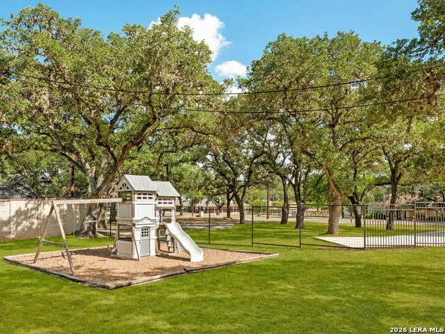 8727 Paseo Oaks San Antonio, TX 78255