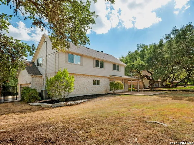 8727 Paseo Oaks San Antonio, TX 78255
