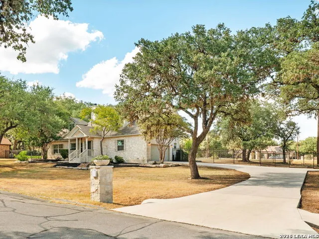 8727 Paseo Oaks San Antonio, TX 78255