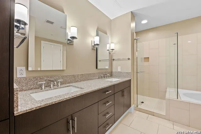 610 E Market Street #3111 San Antonio, TX 78205