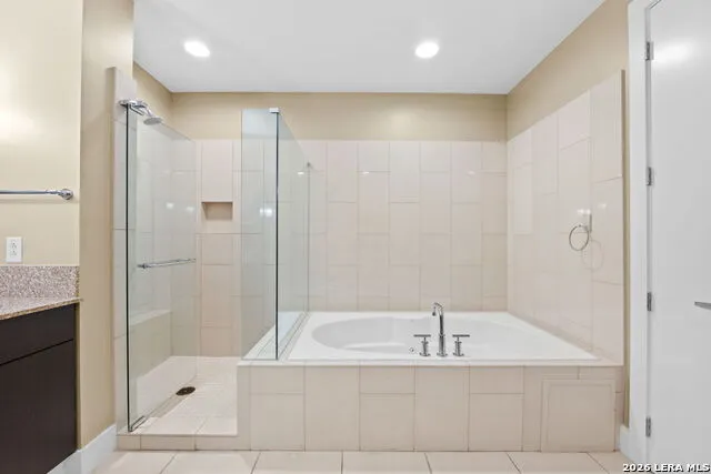 610 E Market Street #3111 San Antonio, TX 78205