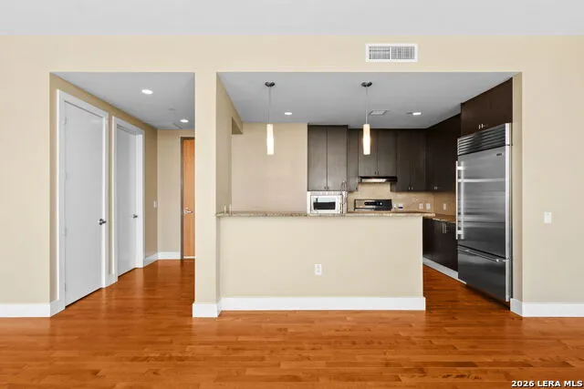 610 E Market Street #3111 San Antonio, TX 78205