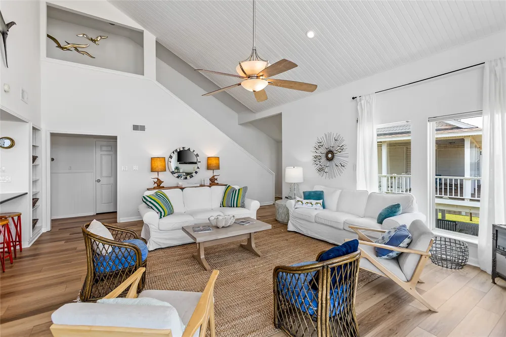 4239 Spoonbill Lane Galveston, TX 77554