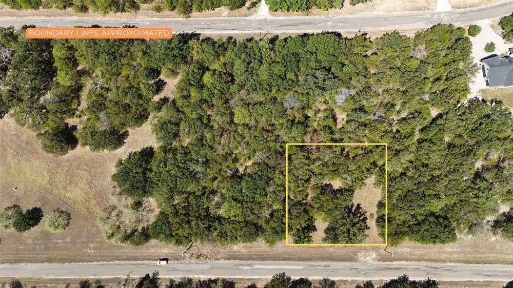 Loper Circle Streetman, TX 75859