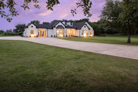 1650 Windmill Court