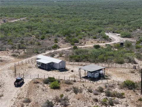 33 Acres
