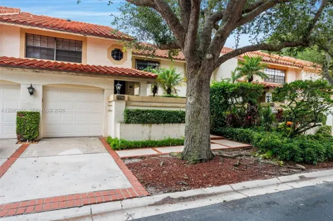 7733 La Mirada Dr #7733