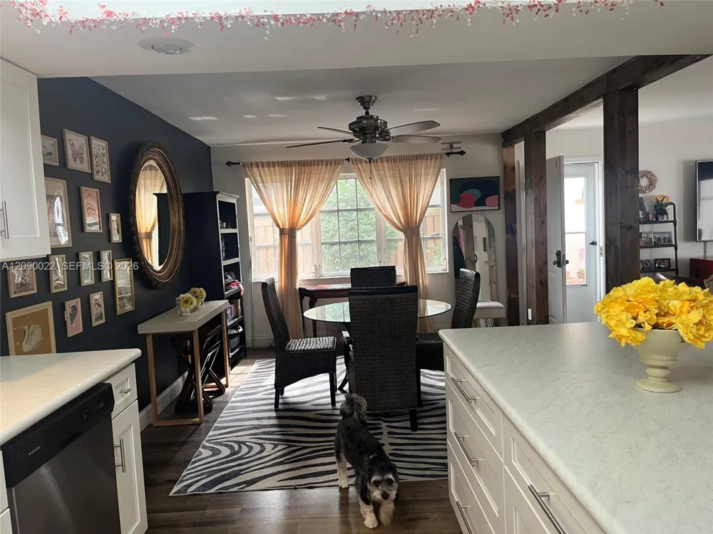 4386 Hazel Ave #C Palm Beach Gardens, FL 33410