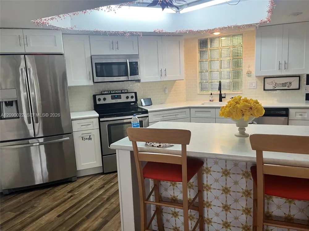 4386 Hazel Ave #C Palm Beach Gardens, FL 33410