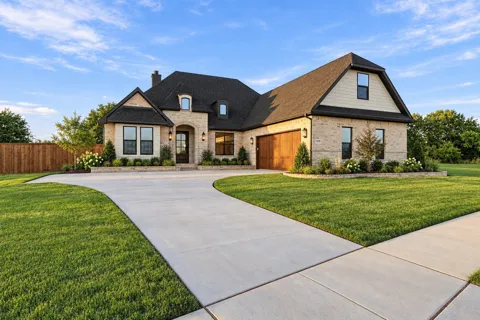 1830 Heritage Knoll Drive