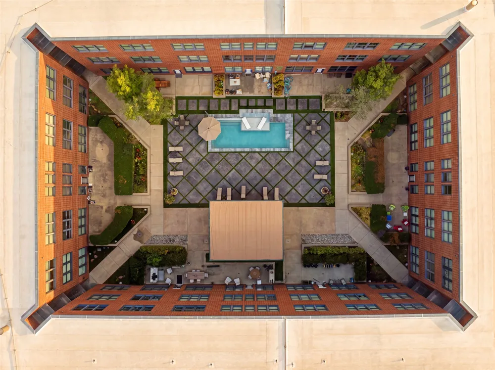 2502 Live Oak Street #329 Dallas, TX 75204