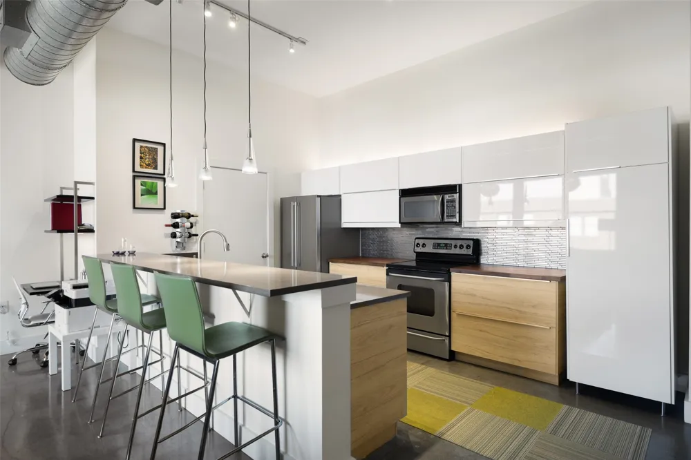 2502 Live Oak Street #329 Dallas, TX 75204