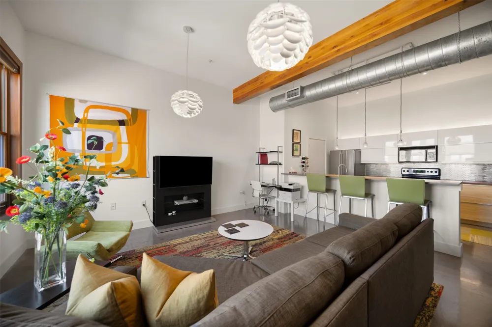 2502 Live Oak Street #329 Dallas, TX 75204