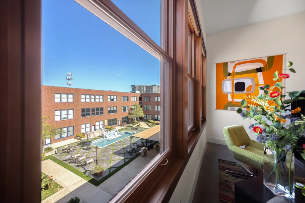 2502 Live Oak Street #329 Dallas, TX 75204