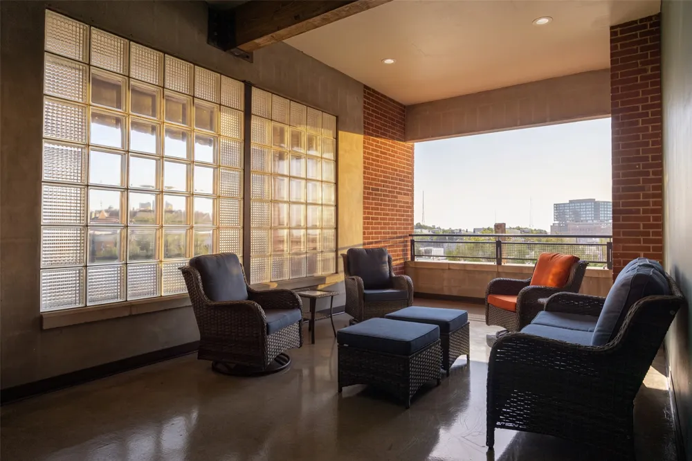 2502 Live Oak Street #329 Dallas, TX 75204