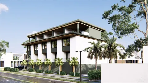 107 W Acapulco Street #4