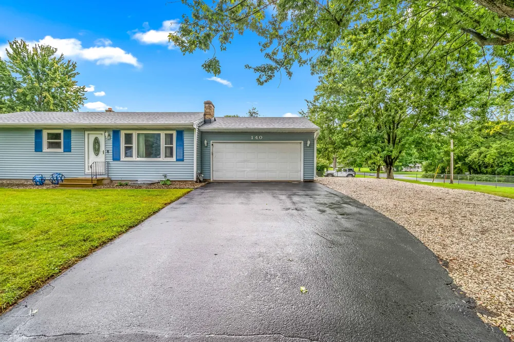 140 Beaumont Drive Emmett Charter Township, MI 49014