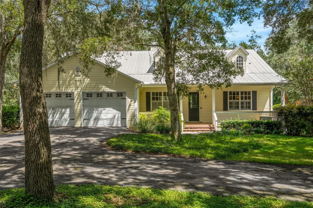6122 REGINA PLACE Land O Lakes, FL 34639
