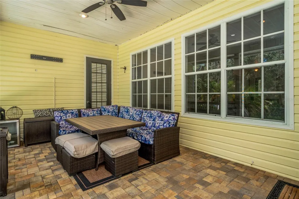 6122 REGINA PLACE Land O Lakes, FL 34639