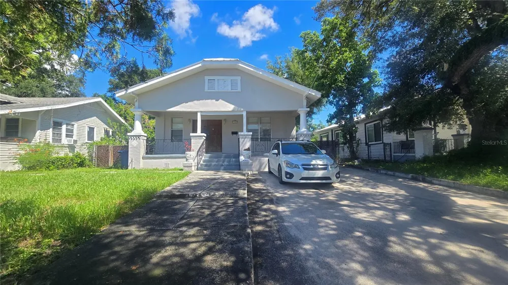 1208 E 26TH AVENUE Tampa, FL 33605