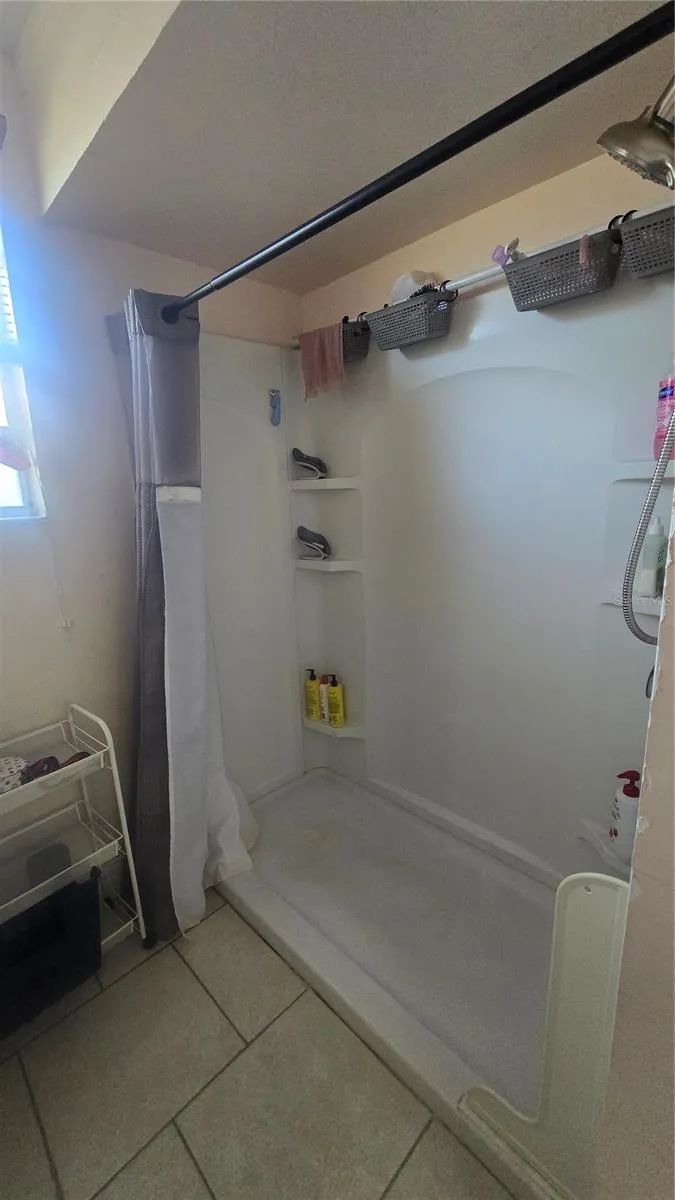 1208 E 26TH AVENUE Tampa, FL 33605
