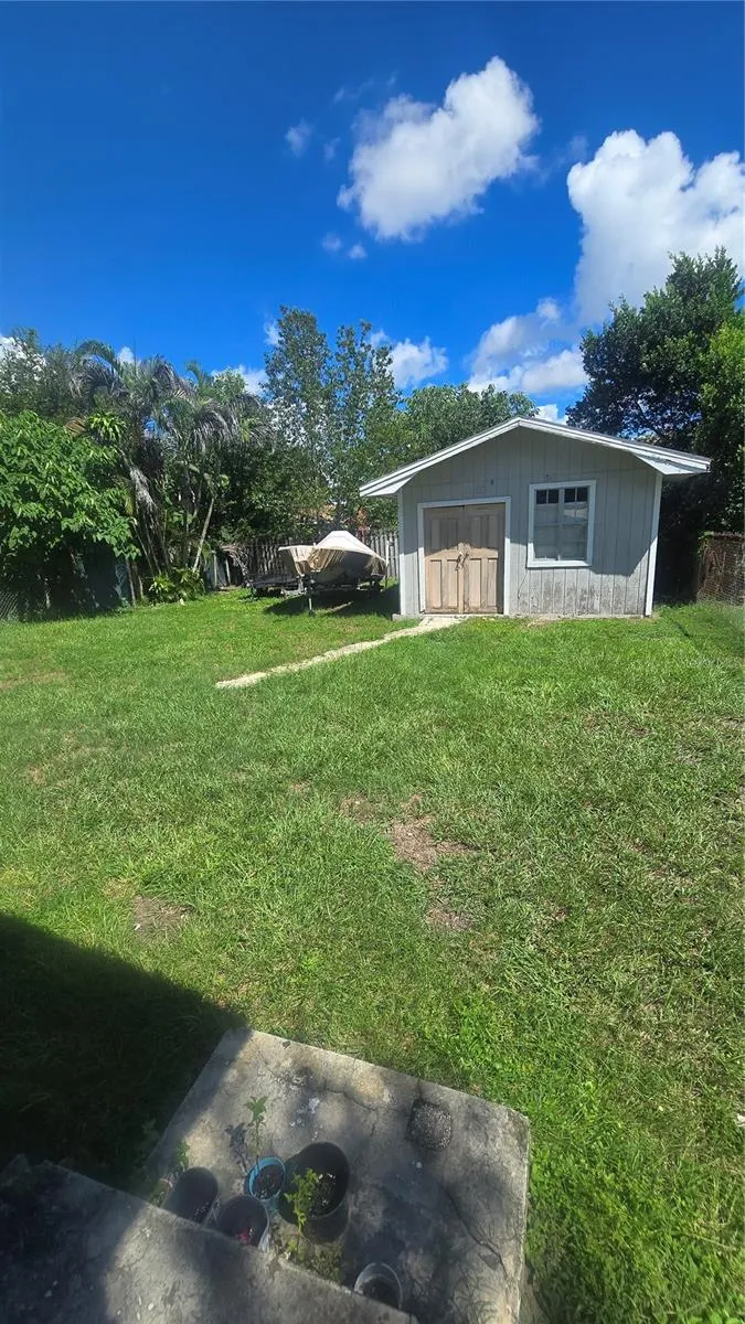 1208 E 26TH AVENUE Tampa, FL 33605