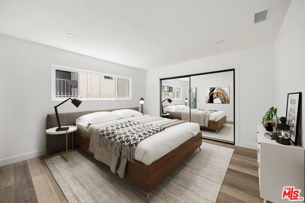 733 Hayworth Avenue Los Angeles, CA 90046