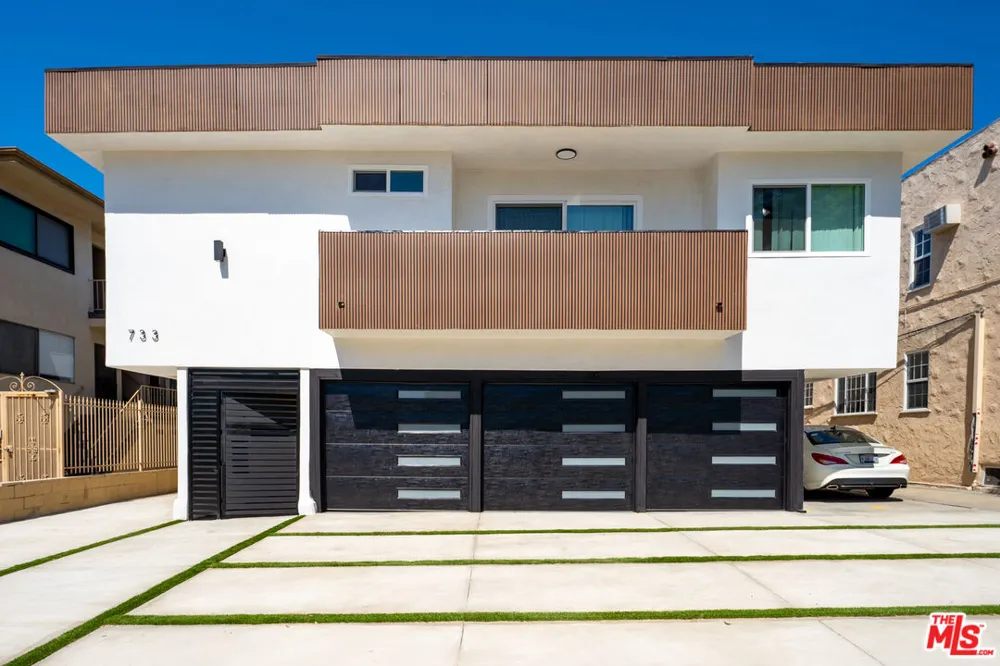 733 Hayworth Avenue Los Angeles, CA 90046