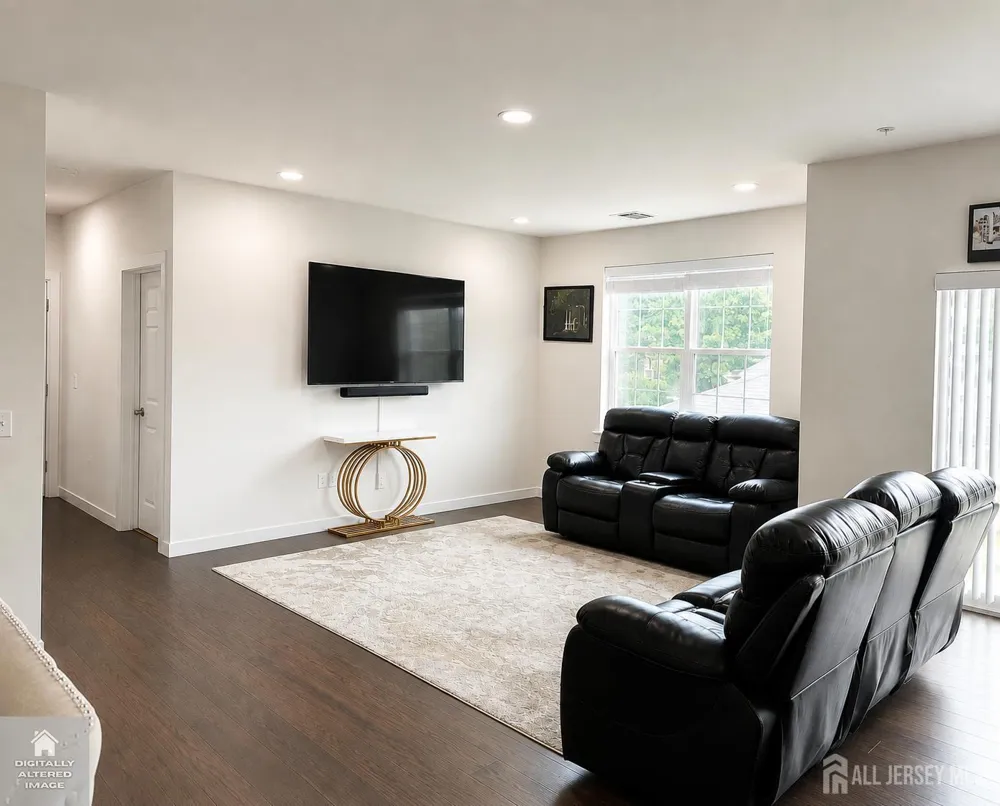 732 Lorhan Drive Piscataway, NJ 08854