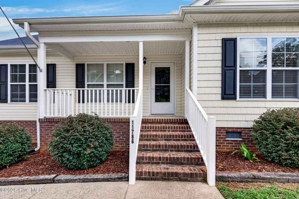11786 W Finch Avenue Middlesex, NC 27557