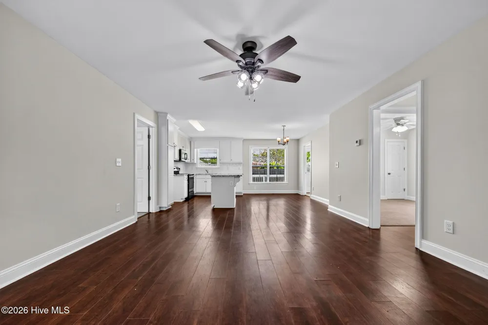 11786 W Finch Avenue Middlesex, NC 27557