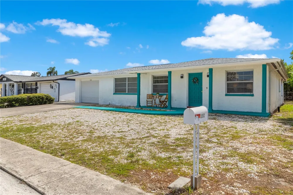 3352 HOOVER DRIVE Holiday, FL 34691