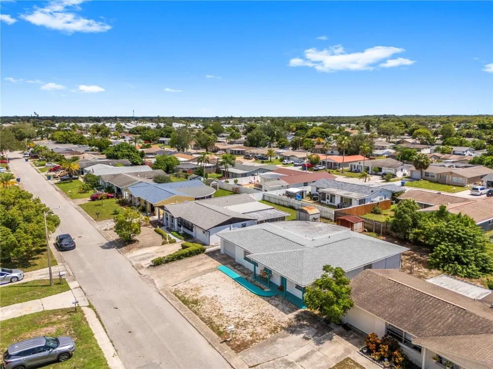 3352 HOOVER DRIVE Holiday, FL 34691