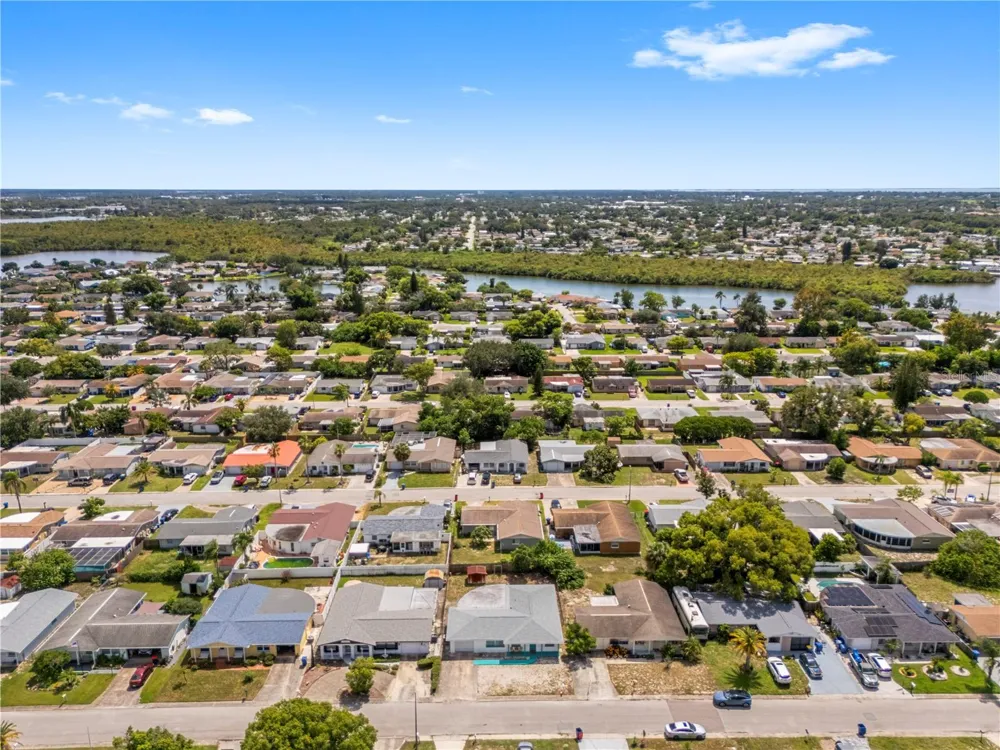 3352 HOOVER DRIVE Holiday, FL 34691