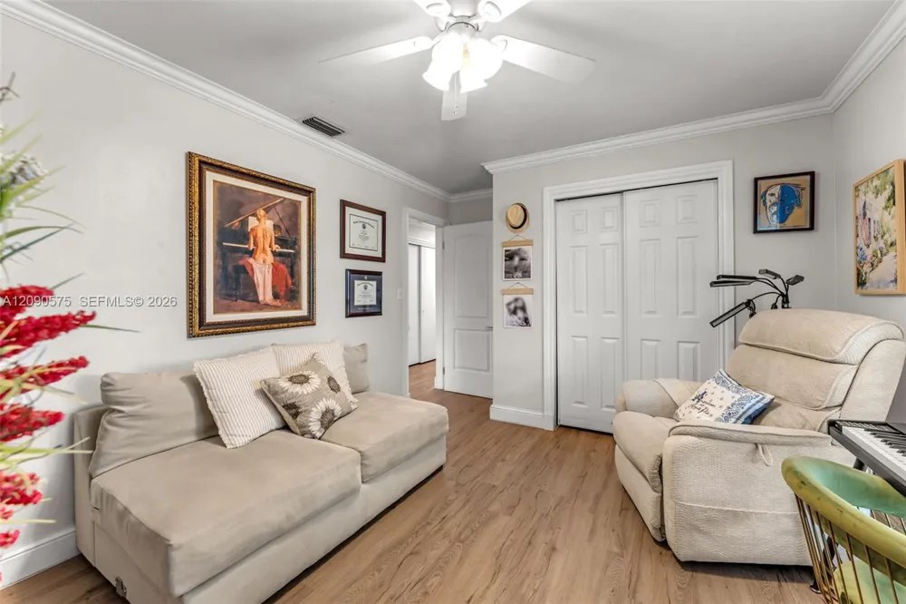 10420 SW 99th St Miami, FL 33176